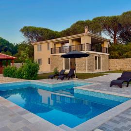 Villa Petra Zagora，位于Zagora的酒店