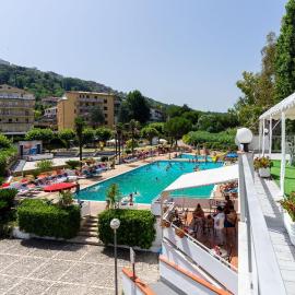Villaggio Costa d'Argento，位于圣维托基耶蒂诺的酒店