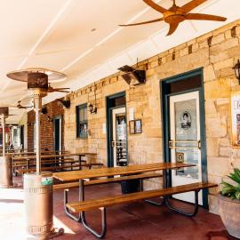 George IV Inn,位于皮克顿的酒店