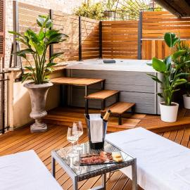 GG8 Hotel & Suite SPA，位于瓜尔多塔迪诺的酒店