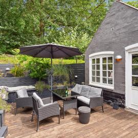 Awesome Home In Ærøskøbing With Wifi，位于艾勒斯克宾的酒店