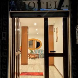 Hotel Mondial 2，位于Villasor的酒店