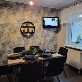 Virgo Premium Business Apartments Rumia，位于露米雅的酒店