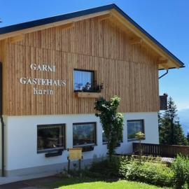 Hotel Garni Gästehaus Karin，位于圣斯特凡的酒店