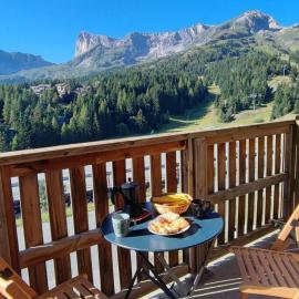 Appartement 10 personnes au pied des pistes - Superdévoluy，位于Superdevoluy的酒店