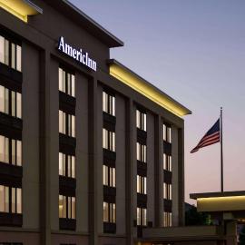 AmericInn by Wyndham Madison West，位于麦迪逊的酒店