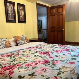 Petite maison 2 bedrooms，位于莱维斯的酒店