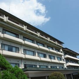 Kounkaku，位于二本松的酒店
