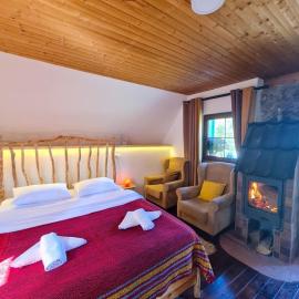 Ethno village Montenegro Brezna，位于普卢日内的酒店