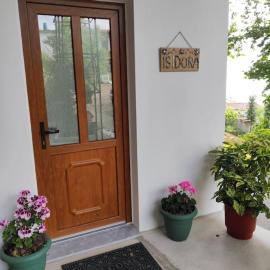 Isidora Apartments，位于扎戈拉的酒店