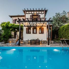 Villa 10 Elies