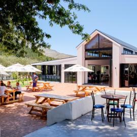 Houw Hoek Hotel，位于波特里弗的酒店