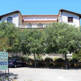 Apartments Stari Šibenik，位于格雷巴蒂卡的酒店