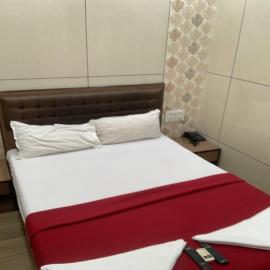 Hotel Royal Residency - Chembur，位于孟买的酒店