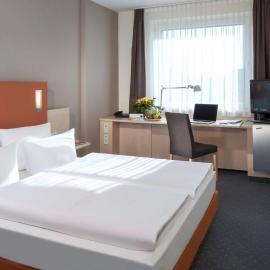Essential by Dorint Berlin-Adlershof,位于柏林的酒店