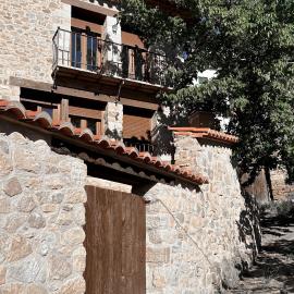La Casa de la Acacia，位于Olba的酒店