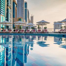 Towers Rotana - Dubai，位于迪拜的酒店