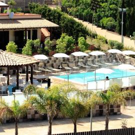 Hotel Costazzurra Museum & Spa，位于圣莱昂的酒店