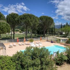 Logis Hôtel Le Manoir - Luberon，位于阿普特的酒店