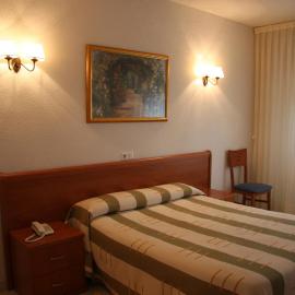 Hotel Alameda,位于阿尔瓦·德托梅斯的酒店