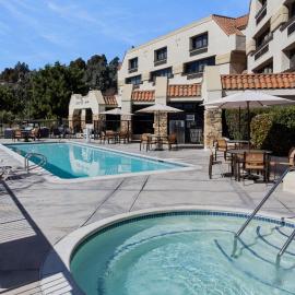 Courtyard by Marriott San Diego Rancho Bernardo，位于伯纳多牧场的酒店