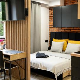 Bedthoven lofts you! Self Check-in & Parking，位于蒂黑的酒店