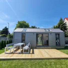 Tiny House Jastarnia，位于亚斯塔尔尼亚的酒店