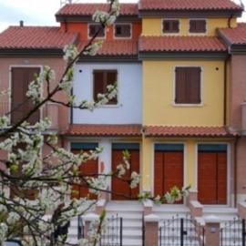 Appartamenti Le Terme，位于拉波拉诺泰尔梅的酒店