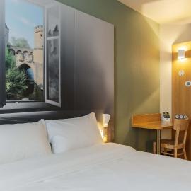 B&B HOTEL Metz Jouy Aux Arches，位于朱伊·奥克斯·阿奇斯的酒店