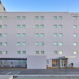 City Express Junior by Marriott Toluca Zona Industrial，位于托卢卡的酒店