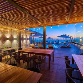 City Express Plus by Marriott Ensenada，位于恩塞纳达港的酒店