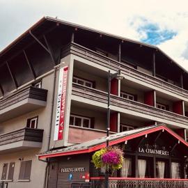 Hotel La Chaumière Garage Moto gratuit À 150 m de la gare SNCF et TMB