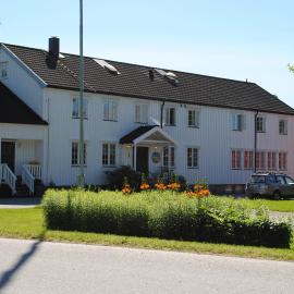 Grong Gård Guesthouse，位于Grong的酒店