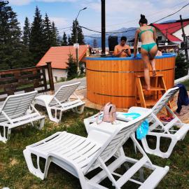 Camere de închiriat Centru Ski，位于兰卡的酒店