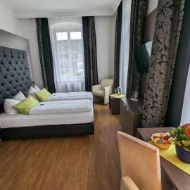 Badhotel Bad Brückenau，位于斯塔茨巴德·布鲁克瑙的酒店