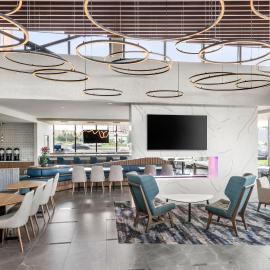 Residence Inn by Marriott Laval，位于拉瓦尔的酒店