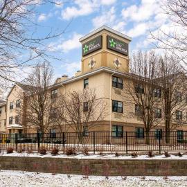 Extended Stay America Suites - Chicago - Schaumburg - I-90,位于绍姆堡的酒店