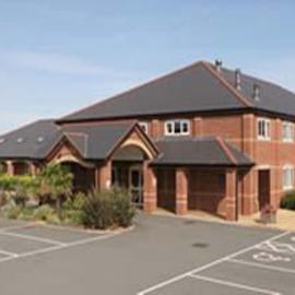 Moreton Park Hotel，位于彻克的酒店