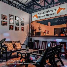 SmallFry's Beach Resort，位于Calatrava的酒店