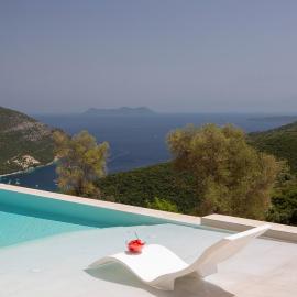 Armante Supreme Villas-Villa Ismini，位于Fternón的酒店