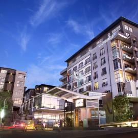 DoubleTree by Hilton Cape Town Upper Eastside，位于开普敦的酒店