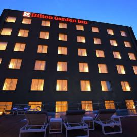 Hilton Garden Inn Kampala，位于坎帕拉的酒店