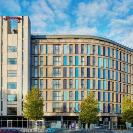 Hampton by Hilton Bristol City Centre，位于布里斯托的酒店