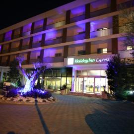 Holiday Inn Express Manisa-West by IHG，位于马尼萨的酒店