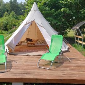 Glamping Fluffy Horns - Glempings Pūkainie Ragi，位于普里恩斯慕斯的酒店