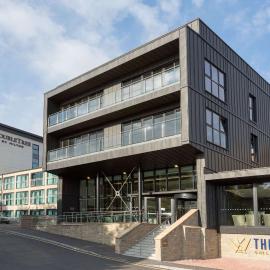 DoubleTree by Hilton Edinburgh - Queensferry Crossing，位于北昆斯费里的酒店