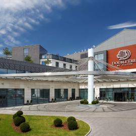 DoubleTree by Hilton Hotel & Conference Centre Warsaw,位于华沙的酒店