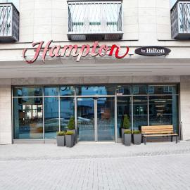 Hampton By Hilton Dortmund Phoenix See，位于多特蒙德的酒店