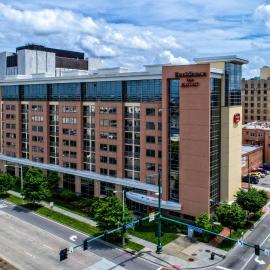 Residence Inn Norfolk Downtown，位于诺福克的酒店