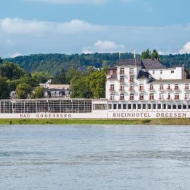 Rheinhotel Dreesen，位于波恩的酒店